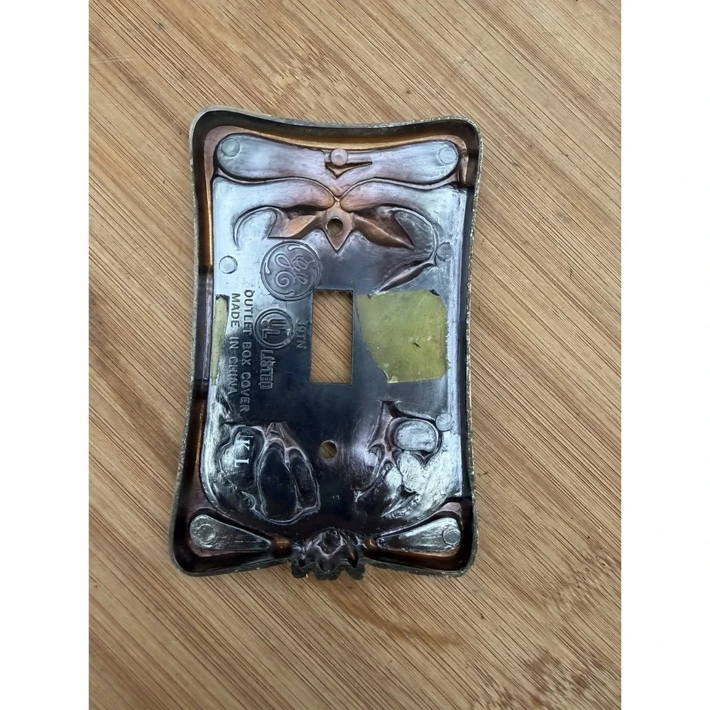 Vintage GE Cast Metal Art Nouveau Ligtht plate cover brass